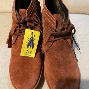 YANK774FLY Oil suede Brick Fringed Soes sz 9 Euro sz 40